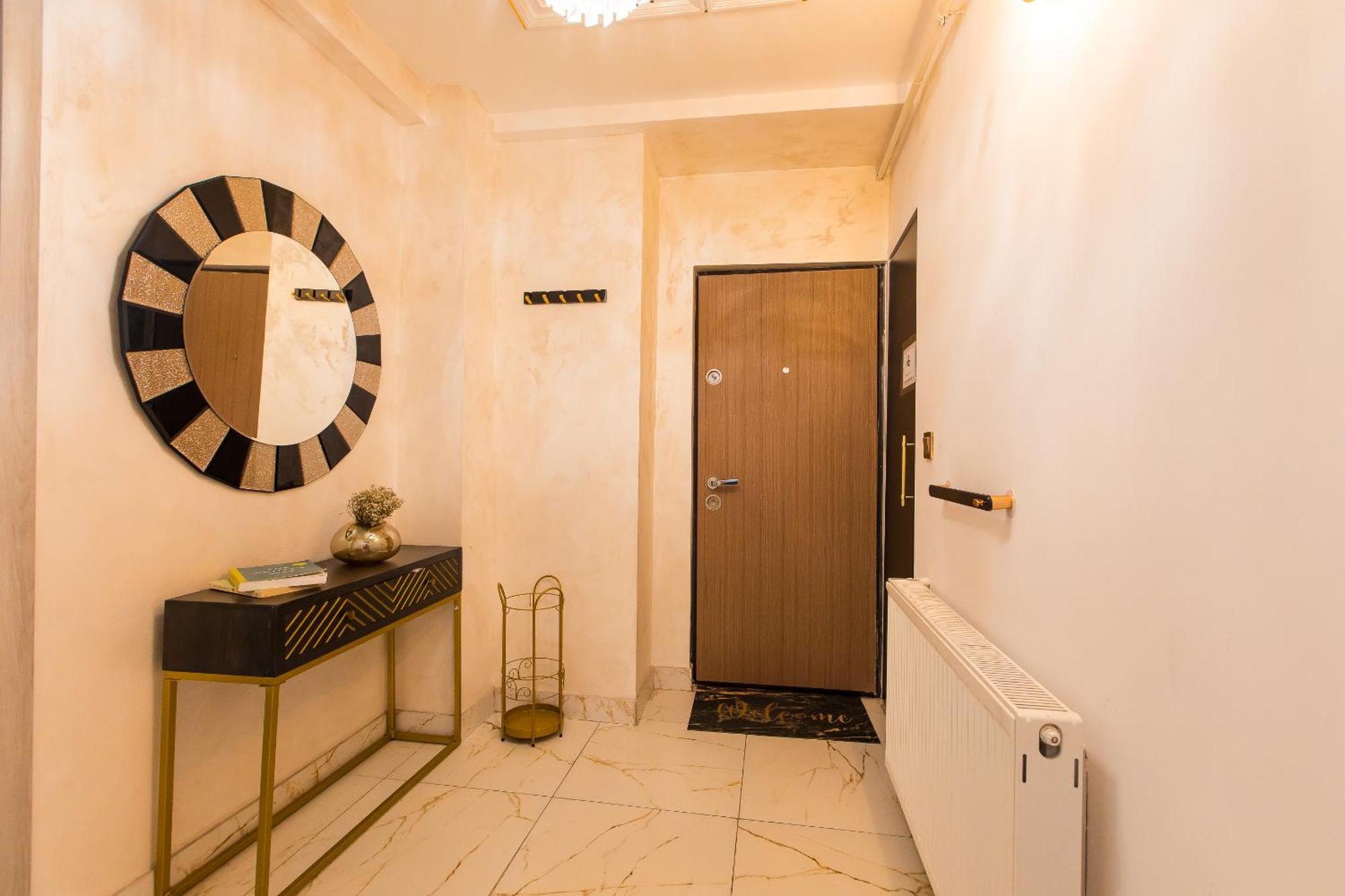 Royalty Apt With City Views On Calea Victoriei Bucarest Esterno foto