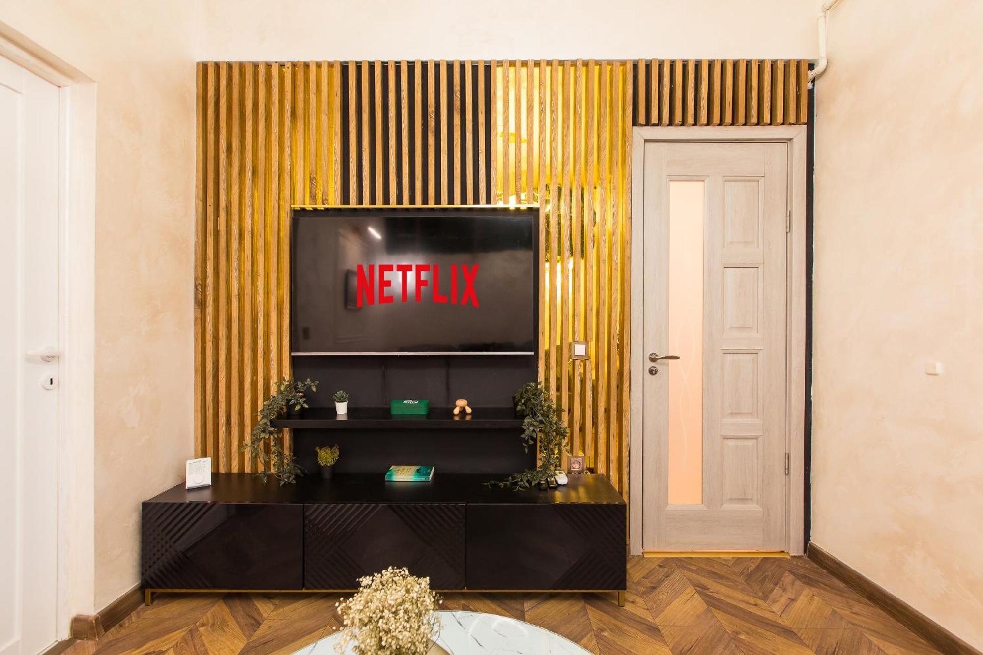 Royalty Apt With City Views On Calea Victoriei Bucarest Esterno foto